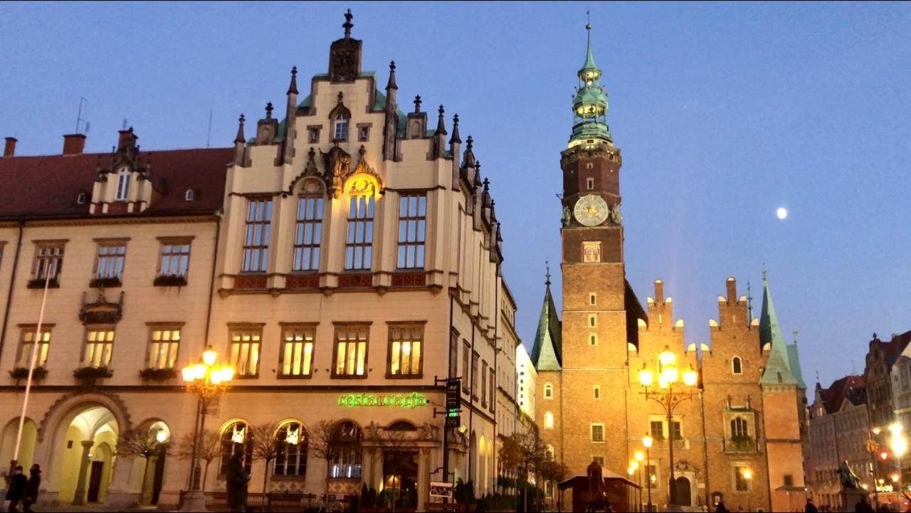 Louis & Elza Old Town Romantic Apartment *